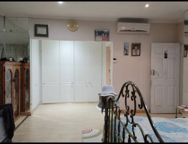 3 BEDROOM HOUSE FOR SALE IN ROSHNEE